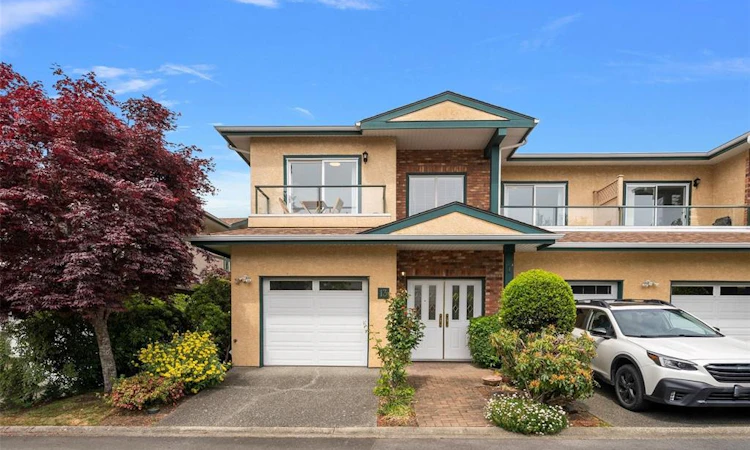 13-2235 Harbour Road