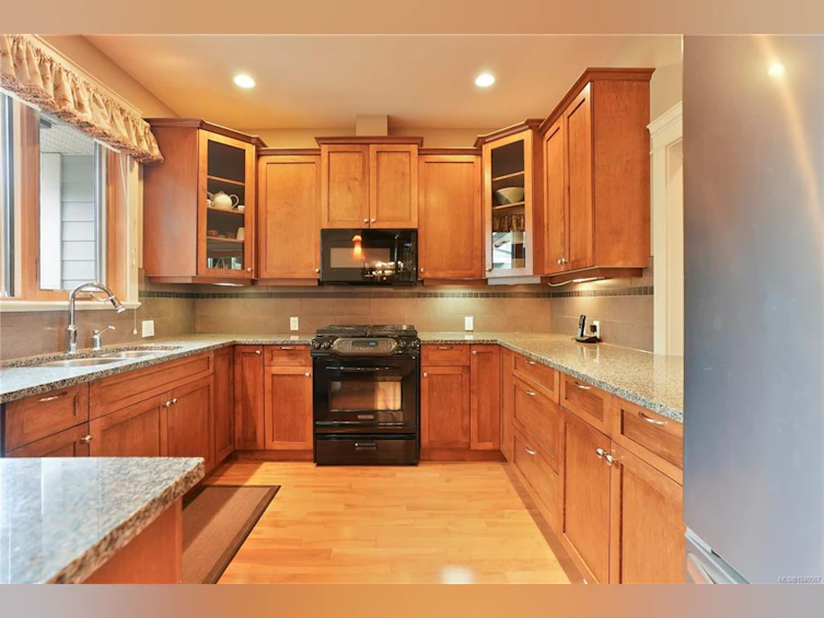 13-630 Brookside Road, Colwood, BC, V9C 3A2 - 3