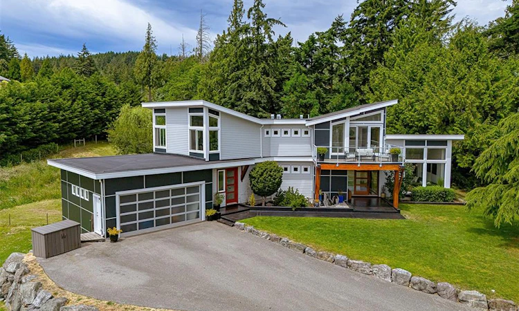 4772 Rocky Point Road