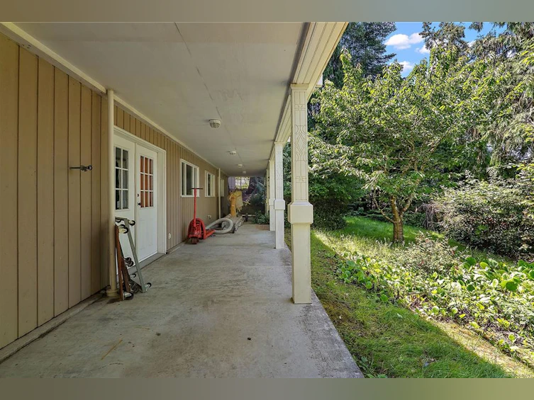 1356 Lands End Road, North Saanich, BC, V8L 5K1 - 43