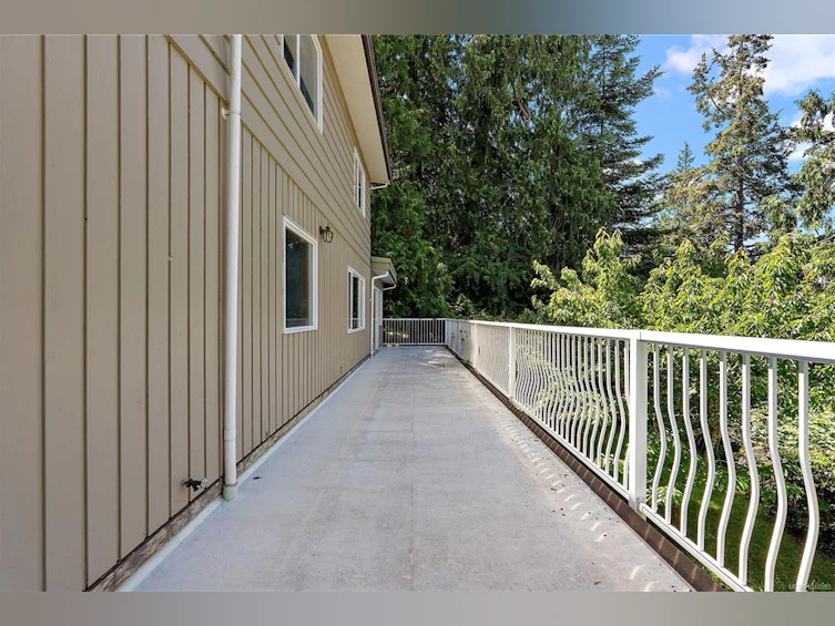1356 Lands End Road, North Saanich, BC, V8L 5K1 - 17