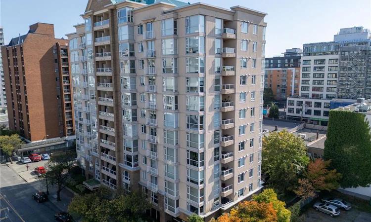 603-835 View Street