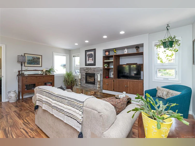 9960 Swiftsure Place, Sidney, BC, V8L 4E4 - 8