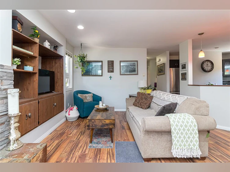 9960 Swiftsure Place, Sidney, BC, V8L 4E4 - 7