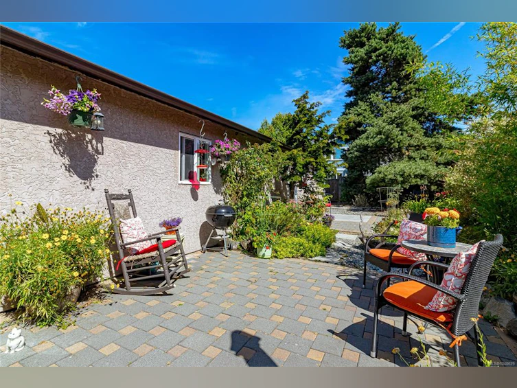 9960 Swiftsure Place, Sidney, BC, V8L 4E4 - 32