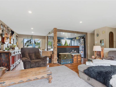 1550 Larch Road - 5