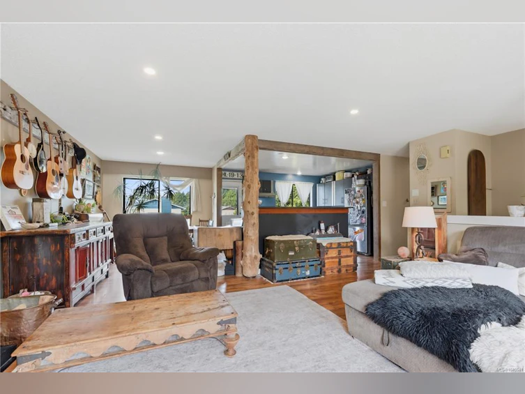 1550 Larch Road, Ucluelet, BC, V0R 3A0 - 5