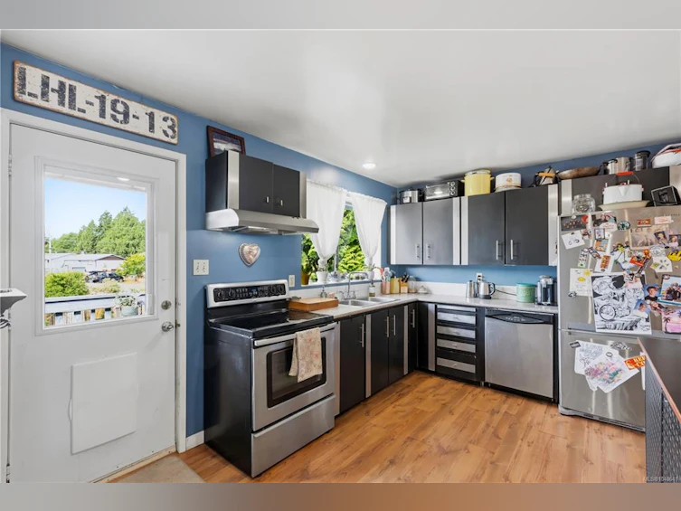 1550 Larch Road, Ucluelet, BC, V0R 3A0 - 8
