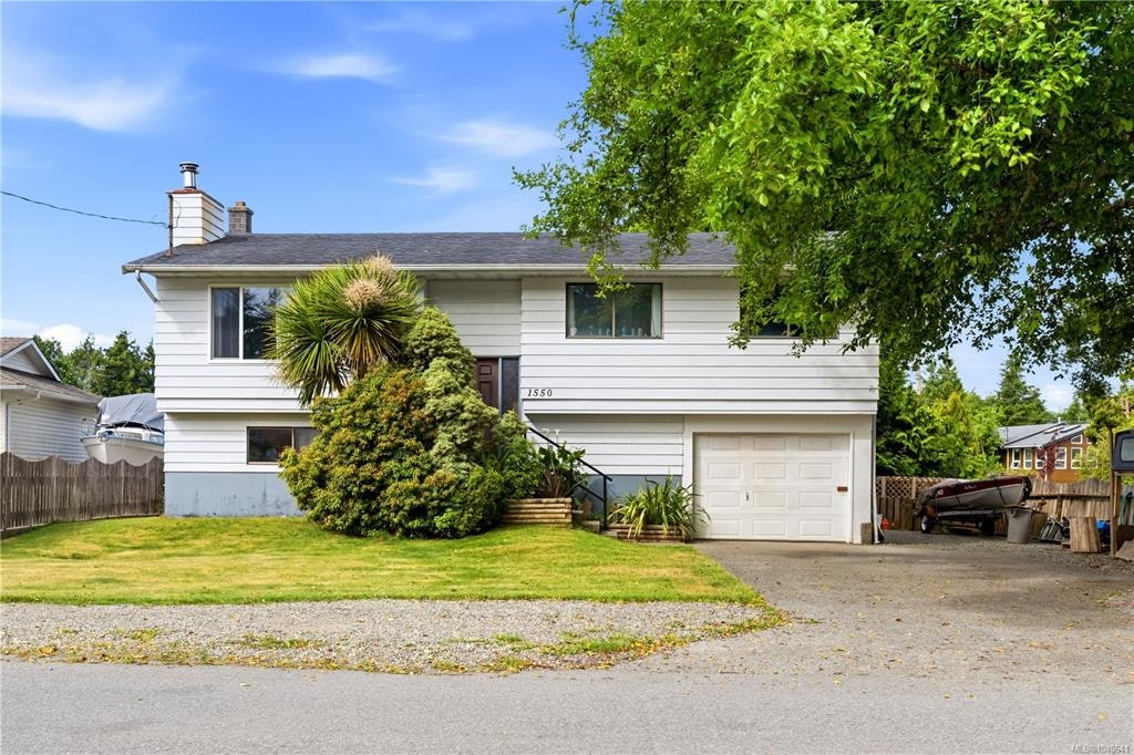 1550 Larch Road, Ucluelet, BC, V0R 3A0 - 43