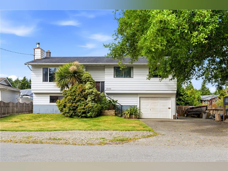 1550 Larch Road, Ucluelet, BC, V0R 3A0 - 43