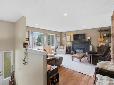 1550 Larch Road - 3