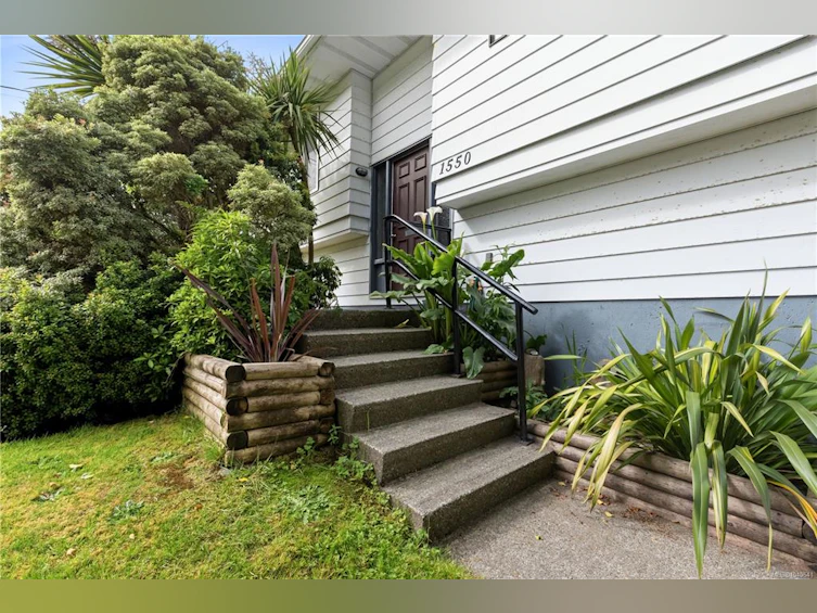 1550 Larch Road, Ucluelet, BC, V0R 3A0 - 45