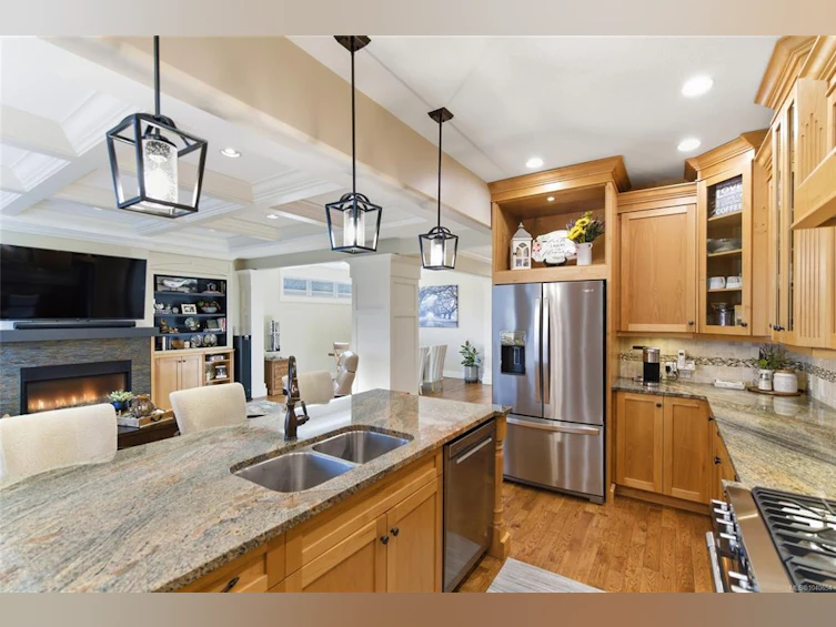 844 Mulholland Drive, French Creek, BC, V9P 1Z5 - 13
