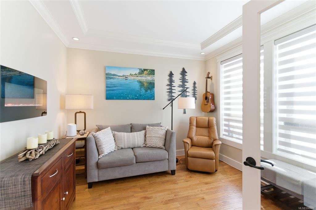 844 Mulholland Drive, French Creek, BC, V9P 1Z5 - 6