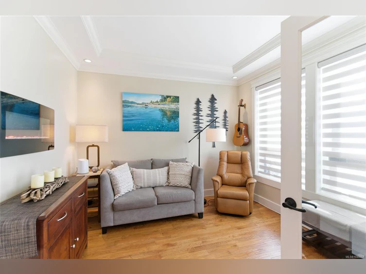 844 Mulholland Drive, French Creek, BC, V9P 1Z5 - 6