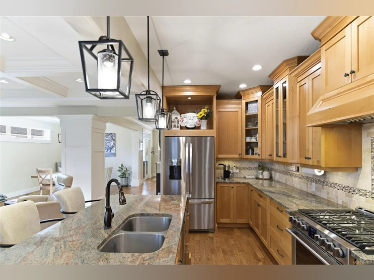 844 Mulholland Drive, French Creek, BC, V9P 1Z5 - 10