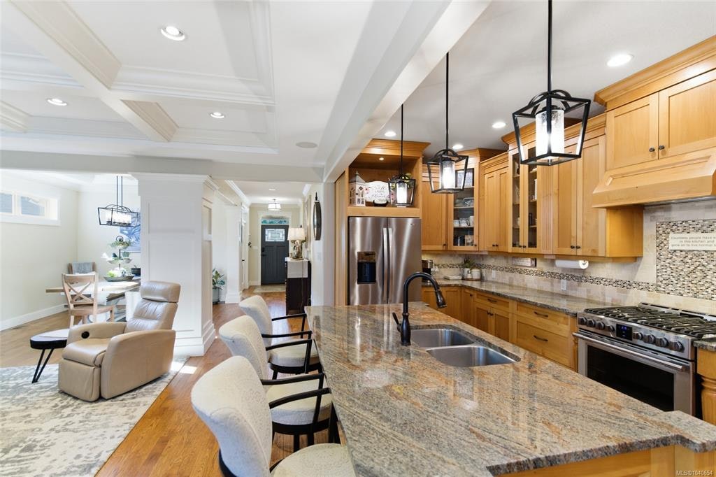 844 Mulholland Drive, French Creek, BC, V9P 1Z5 - 15