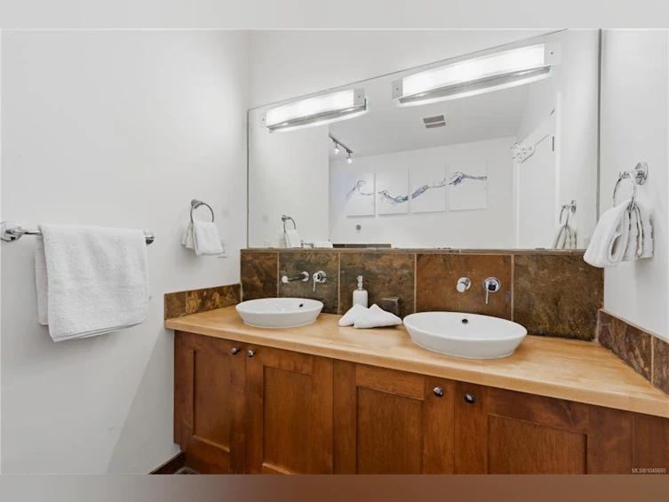 203-515 Marine Drive, Ucluelet, BC, V0R 3A0 - 27