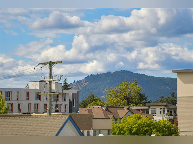 301-2490 Bevan Avenue, Sidney, BC, V8L 5C6 - 40