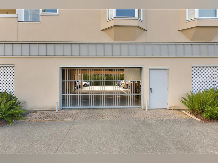 301-2490 Bevan Avenue, Sidney, BC, V8L 5C6 - 42