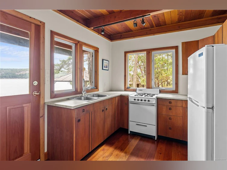 Lt 38 Ruxton Road, Ruxton Island, BC, V0R 1X7 - 16
