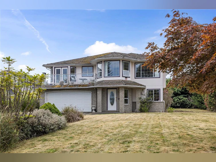 876 Cavin Road, French Creek, BC, V9P 1Z9