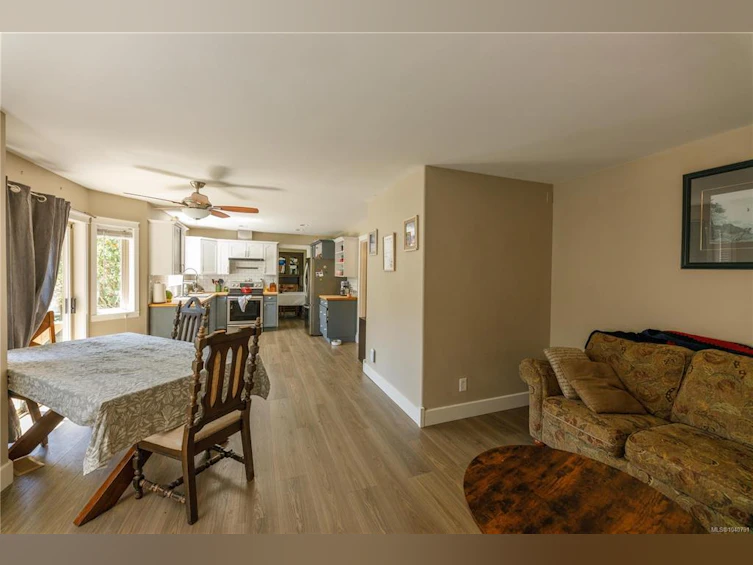 6651 Jenkins Road, Nanaimo, BC, V9T 6J3 - 7