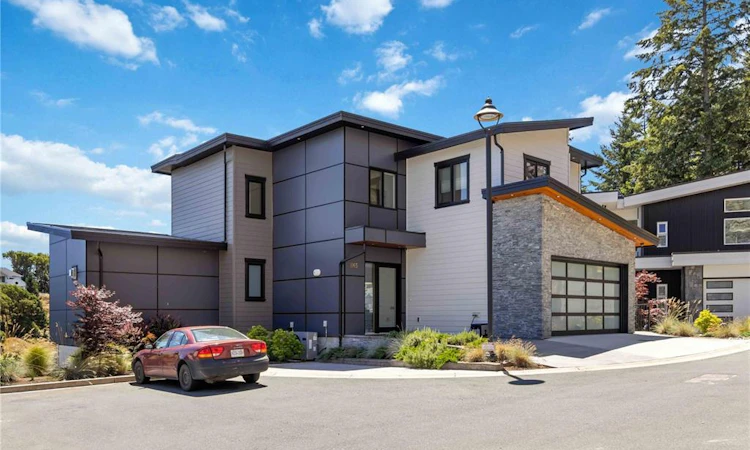 1165 Spirit Court