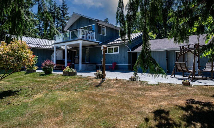 2239 Oyster Garden Road