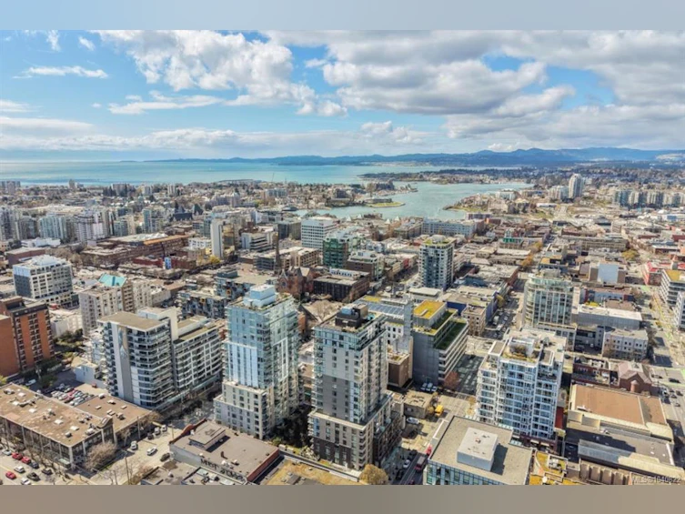 401-845 Johnson Street, Victoria, BC, V8W 0G3