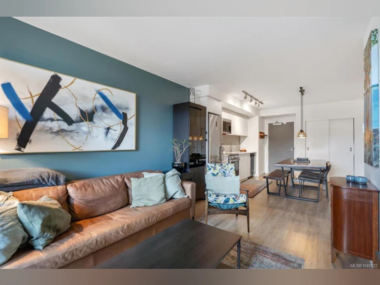 401-845 Johnson Street, Victoria, BC, V8W 0G3 - 12