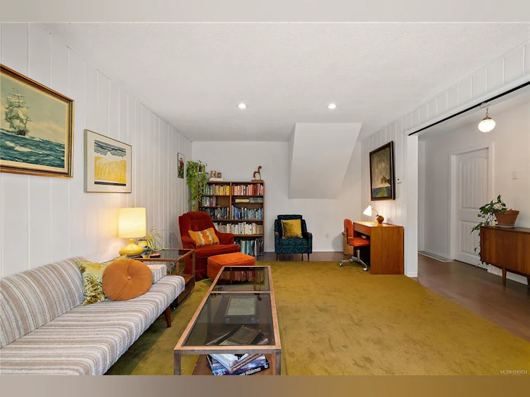 626 Constance Avenue, Esquimalt, BC, V9A 6N7 - 5