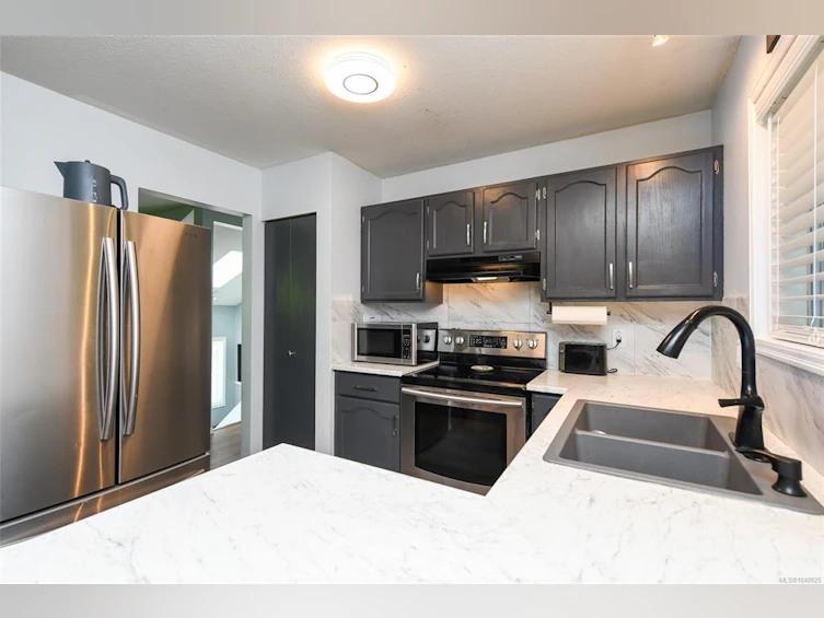 605 Pritchard Road, Comox, BC, V9M 3J1 - 7