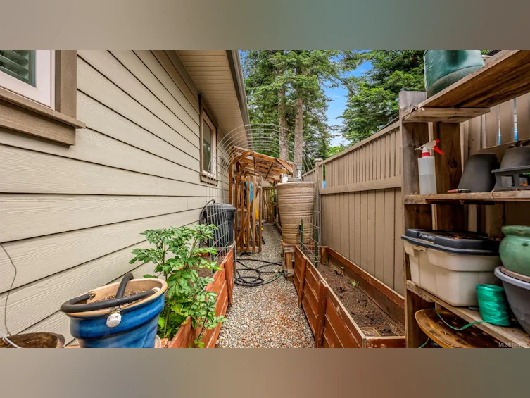 326 Forester Avenue, Comox, BC, V9M 0B1 - 49