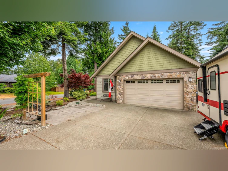 326 Forester Avenue, Comox, BC, V9M 0B1 - 48