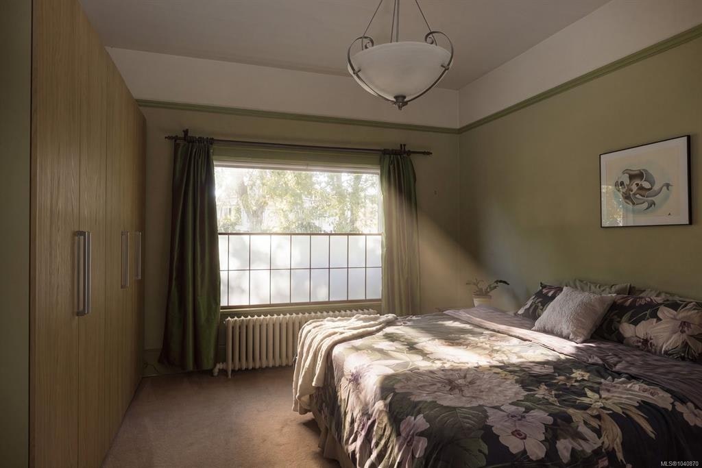 1821 Hollywood Crescent, Victoria, BC, V8S 1J2 - 24
