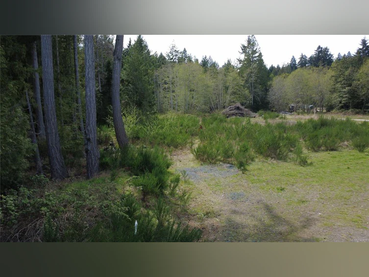 B-6050 Island Highway, Qualicum Beach, BC, V9K 2E1 - 14