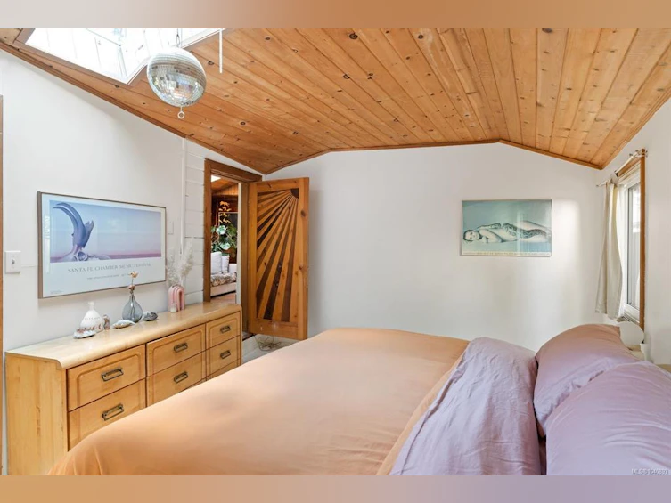 10301 West Saanich Road, North Saanich, BC, V8L 5T8 - 17