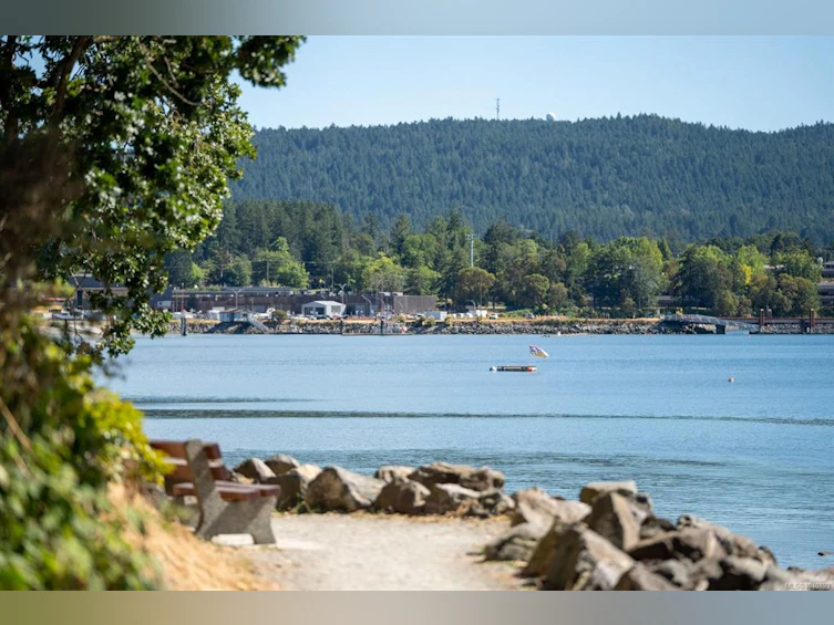 10301 West Saanich Road, North Saanich, BC, V8L 5T8 - 38