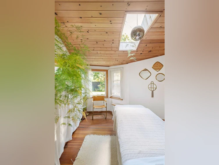 10301 West Saanich Road, North Saanich, BC, V8L 5T8 - 28