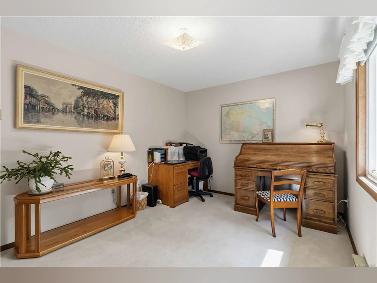 4350 Faithwood Road, Saanich, BC, V8X 4Z6 - 23
