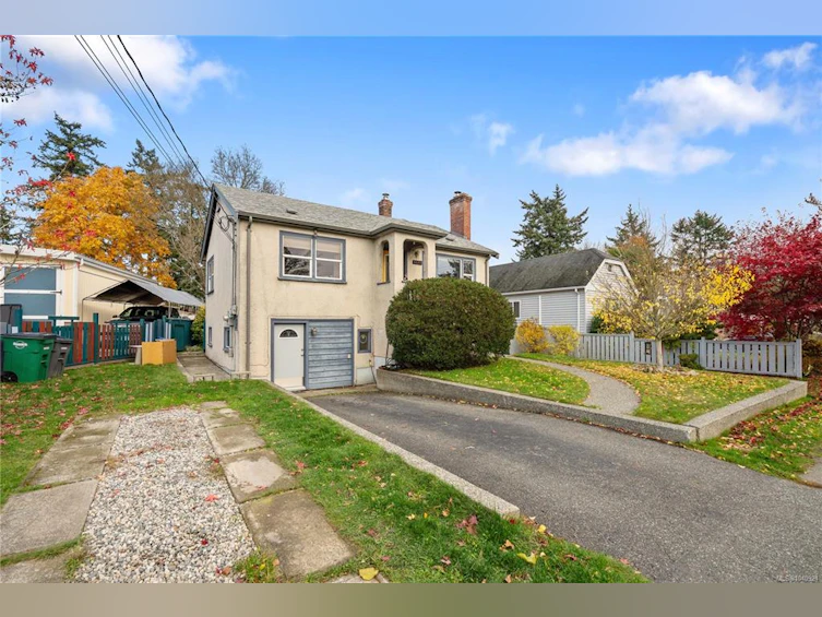 4029 Carey Road, Saanich, BC, V8Z 4E7