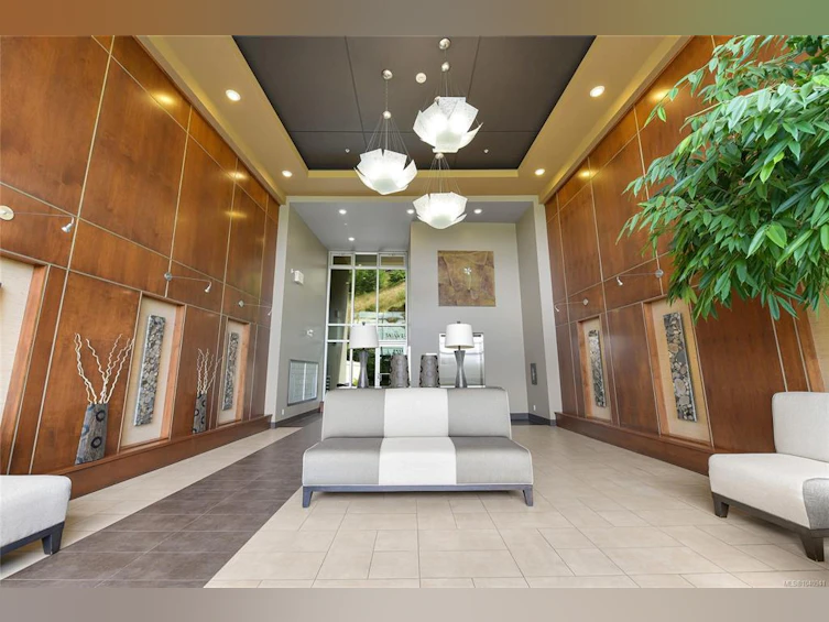 401-5332 Sayward Hill Crescent, Saanich, BC, V8Y 3H8 - 68