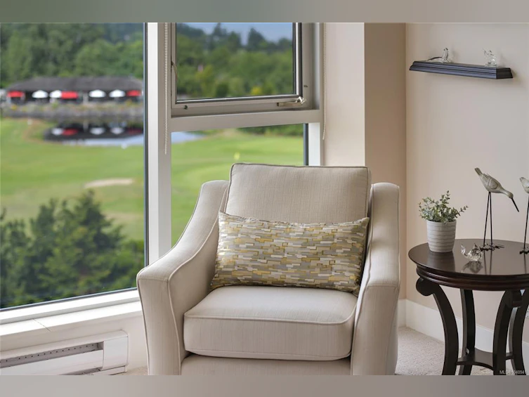 401-5332 Sayward Hill Crescent, Saanich, BC, V8Y 3H8 - 35