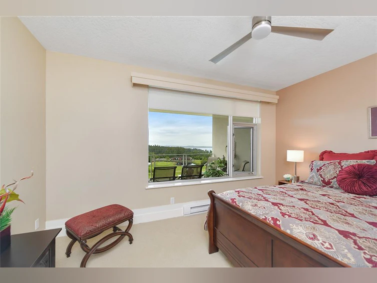 401-5332 Sayward Hill Crescent, Saanich, BC, V8Y 3H8 - 48
