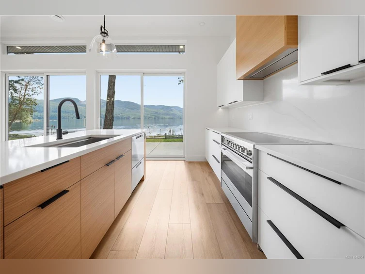 8394 Sa Seen Os Road, Youbou, BC, V0R 3E1 - 28