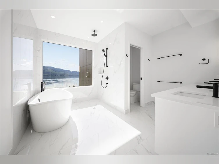 8394 Sa Seen Os Road, Youbou, BC, V0R 3E1 - 46
