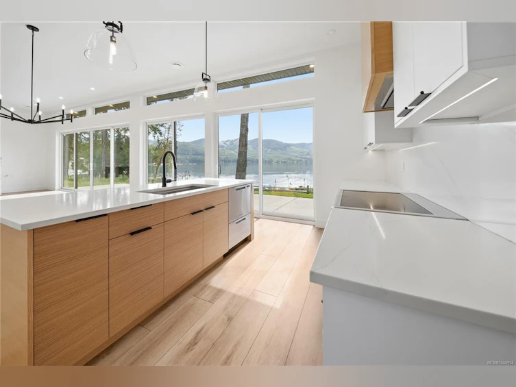 8394 Sa Seen Os Road, Youbou, BC, V0R 3E1 - 26