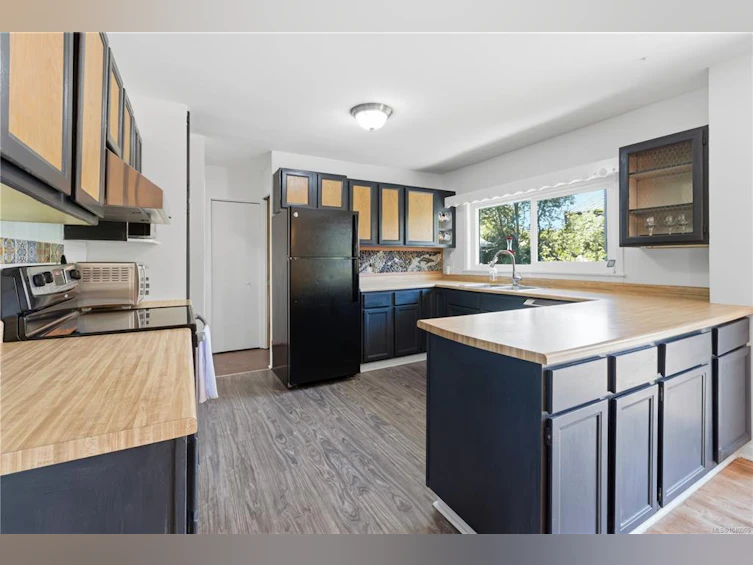 1784 Cypress Road, Ucluelet, BC, V0R 3A0 - 5