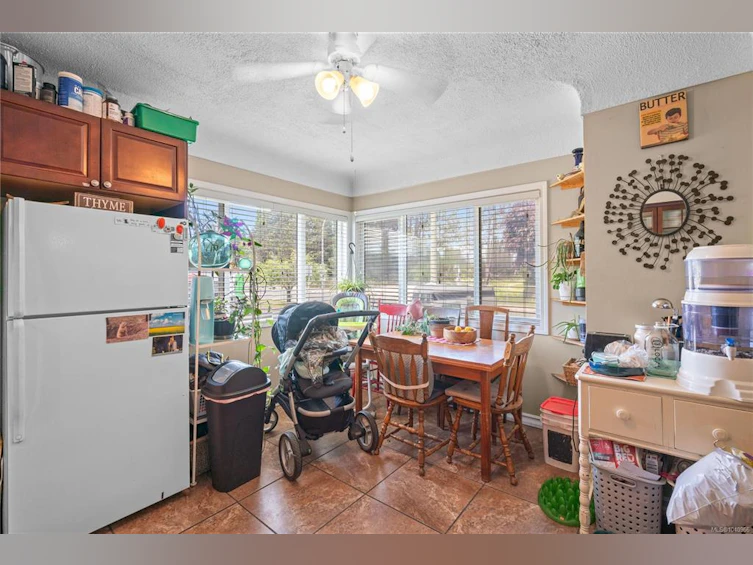861 Tillicum Road, Esquimalt, BC, V9A 1Z7 - 7